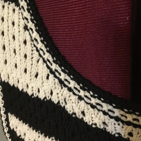 NWT Tribal Jeans crochet/knit sweater vest in black and cream size large - Picture 3 of 7